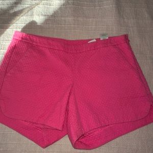 Basic pink shorts comfortable material
